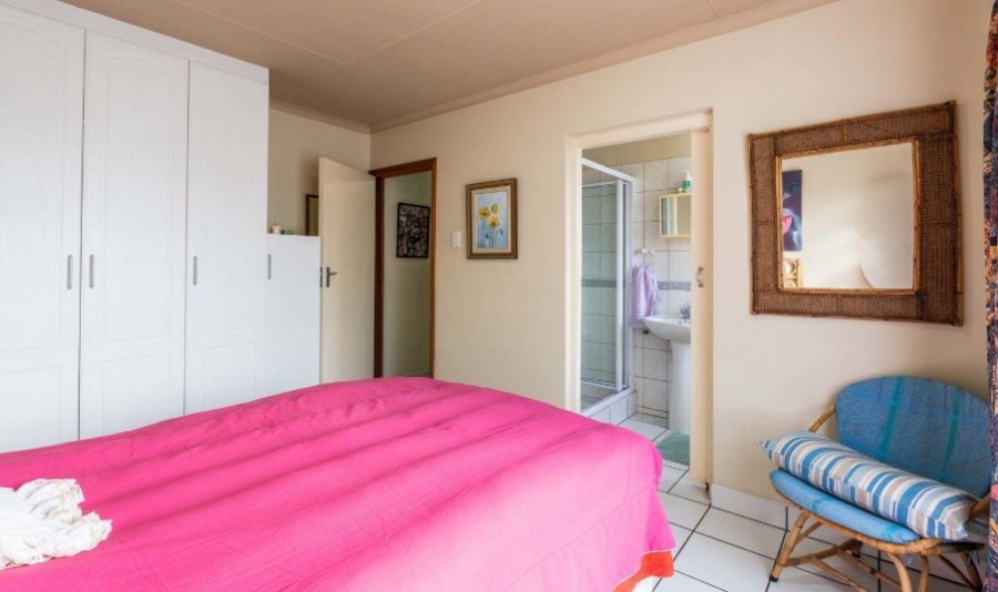 2 Bedroom Property for Sale in Fonteine Park Western Cape